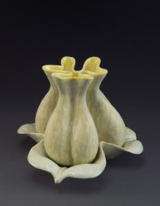 Tri-Lobed Yellow and Green Blooming Vessels